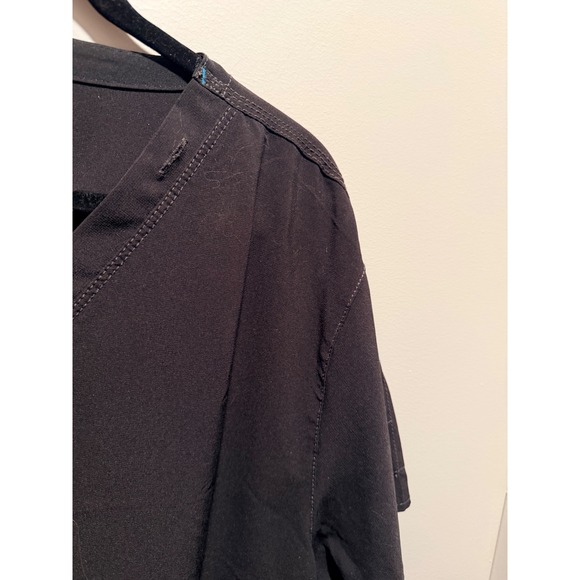 Carhartt Force Modern Fit Black Scrub Top V-Neck Short Sleeve Women's 2XL - Picture 5 of 9